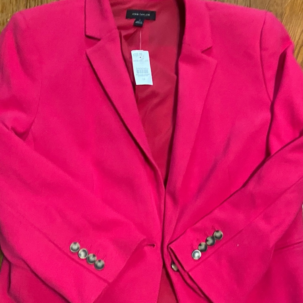 Ann Taylor pink blazer size 14, new